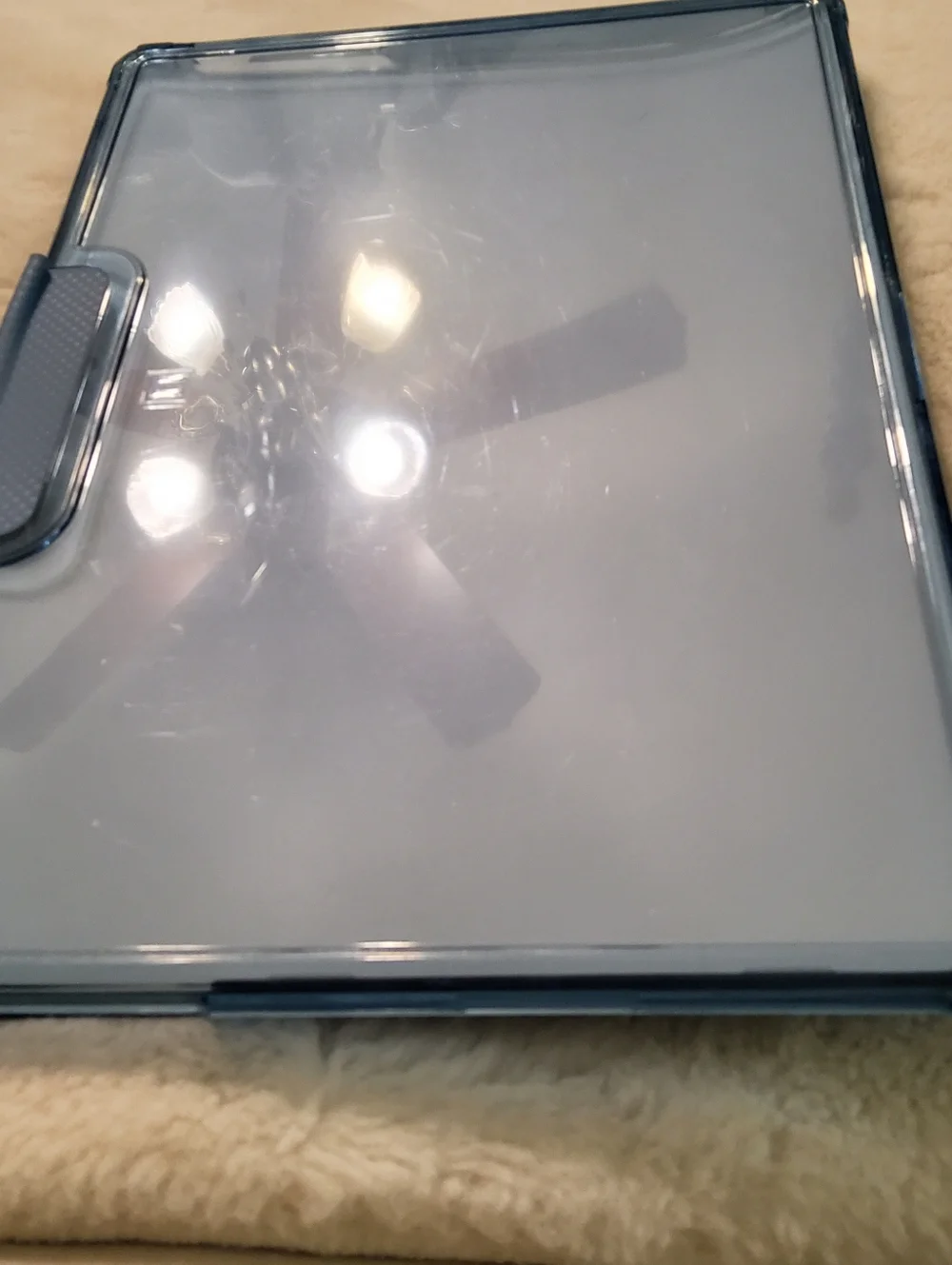 UAG Lucent MacBook Pro 16